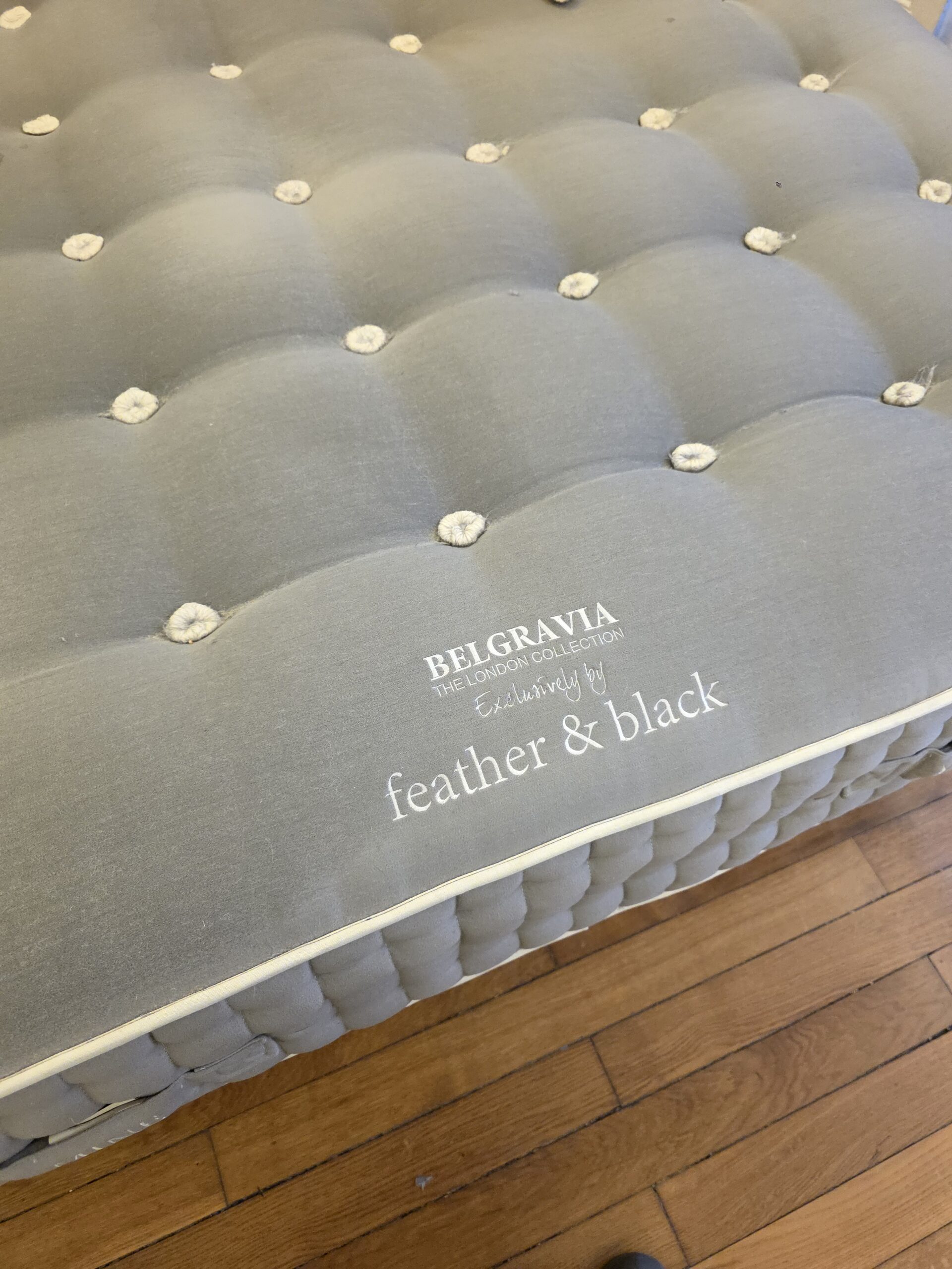 Nettoyage d’un matelas haut de gamme Belgravia Feather and Black